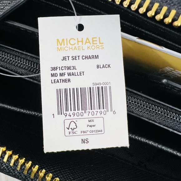 Michael Kors Jet Set Charm Medium Zip Around Wallet - Picture 12 of 16